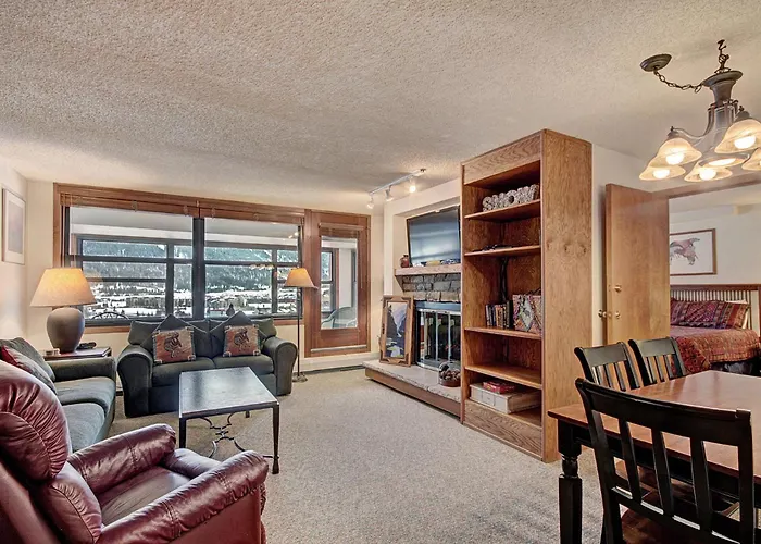 Vs643 And 641h Village Square Apartment